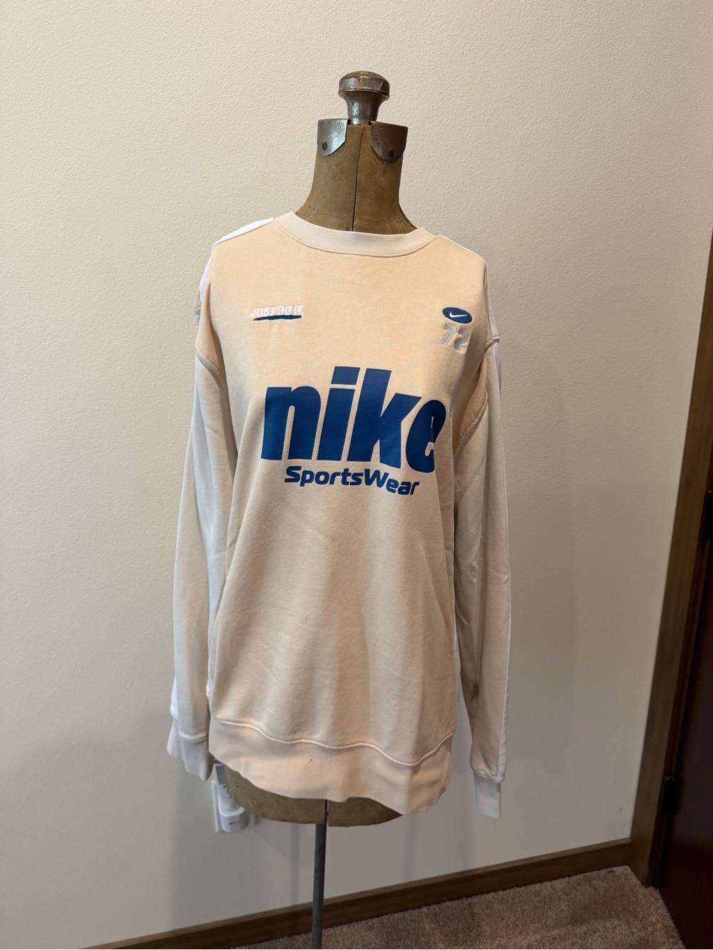 Nike Beige Crewneck Sweatshirt with Blue Logo